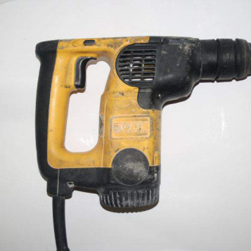 Młotowiertarka Dewalt D25313 950W