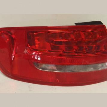 Lampa tylna do Audi A4 B8