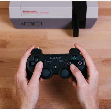 Graj bezprzewodowo na NES 8BIT retro receiver