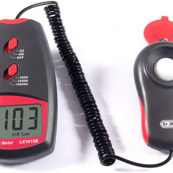 Światłomierz luksomierz luksometr LX1010B