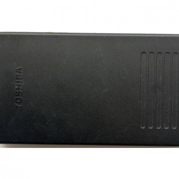 Zasilacz Toshiba PA2484U 40W 15V 2,7A 6,4x4,0 mm